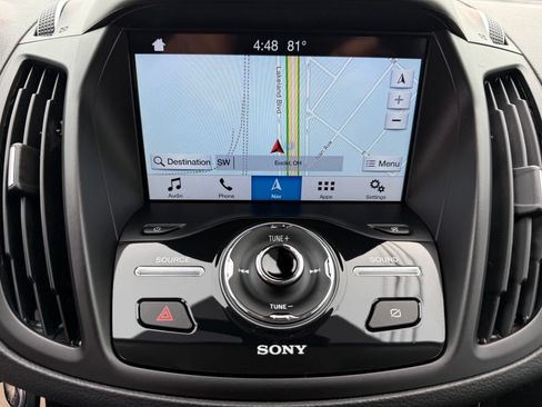 Used 2019 Ford Escape Titanium AWD/4WD image 32