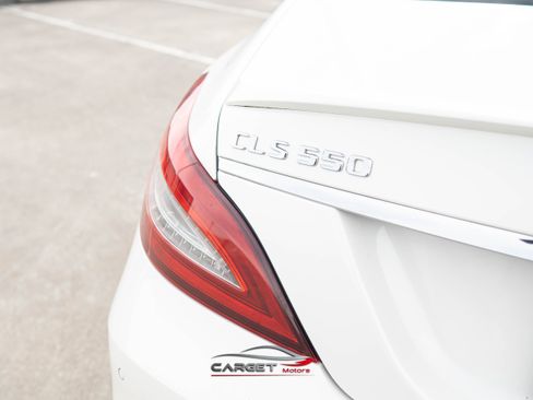 Used 2017 Mercedes-Benz CLS 550 w/ Premium 2 Package image 46