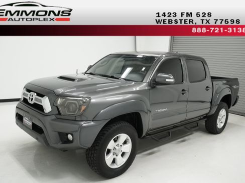 Used 2014 Toyota Tacoma PreRunner w/ TRD Sport Package image 1