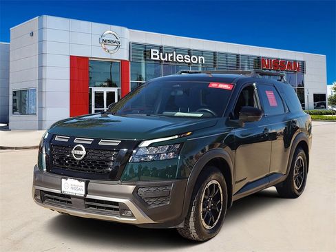 Certified 2024 Nissan Pathfinder Rock Creek image 1