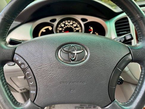 Used 2007 Toyota Highlander Limited image 18