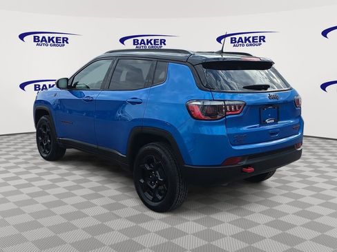 Used 2024 Jeep Compass Trailhawk w/ Trailhawk Convenience Group image 5