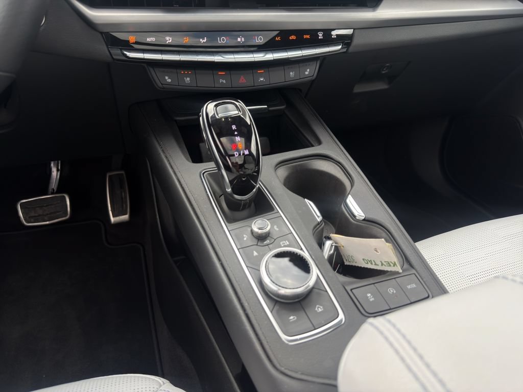 Used 2025 Cadillac XT4 Sport AWD/4WD image 15