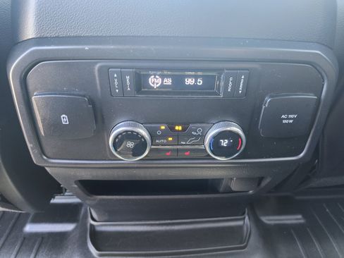 Used 2021 Ford Expedition Limited AWD/4WD image 31