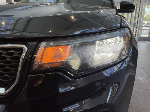 Used 2023 Jeep Compass Limited w/ Sun and Sound Group AWD/4WD image 5