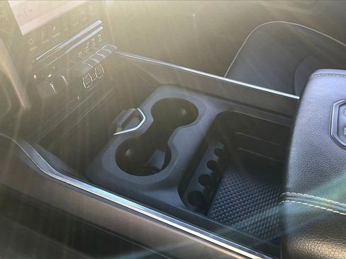 Used 2024 RAM 3500 Laramie w/ Night Edition image 15