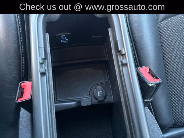 Used 2015 Dodge Journey Crossroad w/ Flexible Seating Group AWD/4WD image 17