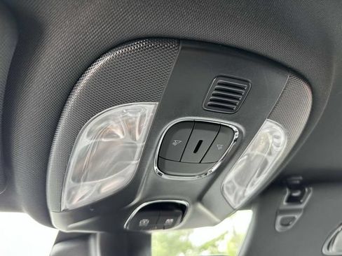 Used 2024 Jeep Compass Latitude w/ Sun and Sound Group AWD/4WD image 39