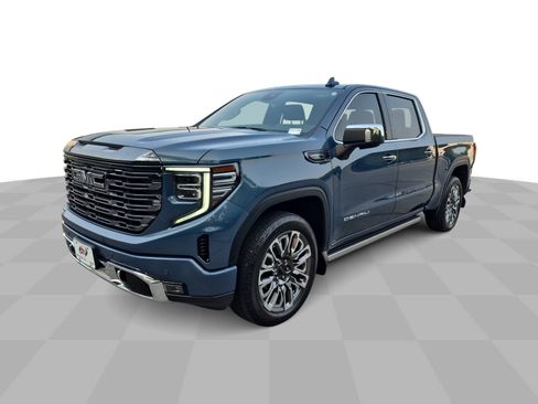 Certified 2024 GMC Sierra 1500 Denali Ultimate AWD/4WD image 5