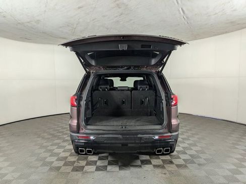 Certified 2025 GMC Acadia Elevation w/ Elevation Premium Package image 12