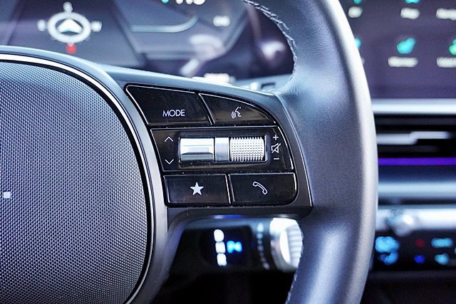 Certified 2025 Hyundai Ioniq 6 Limited RWD image 48