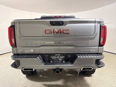 Used 2024 GMC Sierra 1500 Denali w/ Denali Reserve Package AWD/4WD image 4