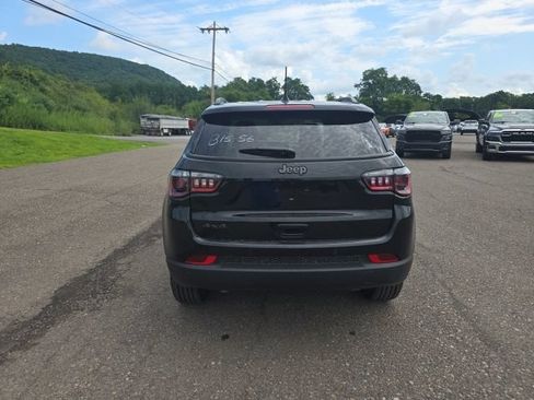New 2026 Jeep Compass Limited AWD/4WD image 8