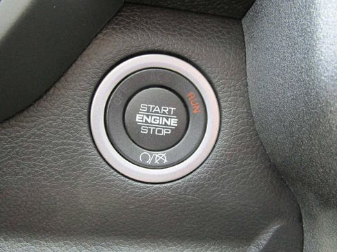 Used 2024 RAM 5500 Tradesman image 15