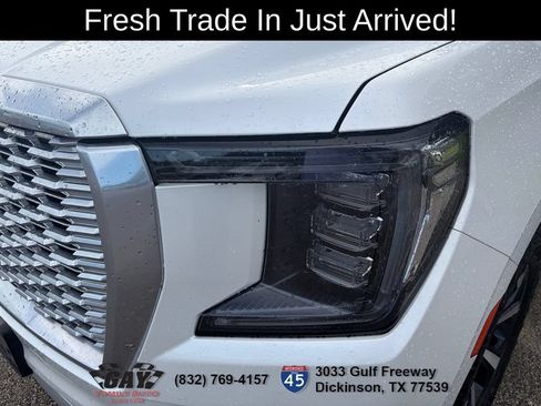 Used 2023 GMC Yukon XL Denali w/ Max Trailering Package AWD/4WD image 4
