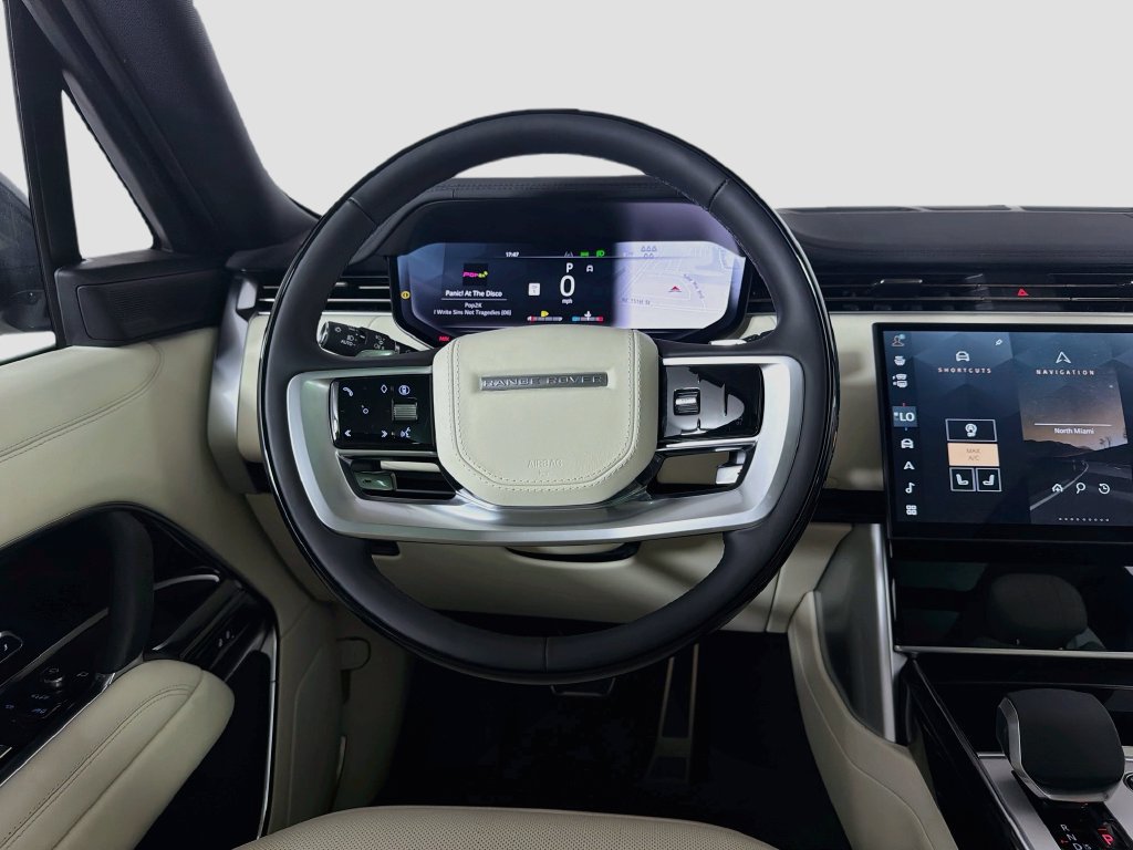 New 2027 Land Rover Range Rover Long Wheelbase SE AWD/4WD image 24