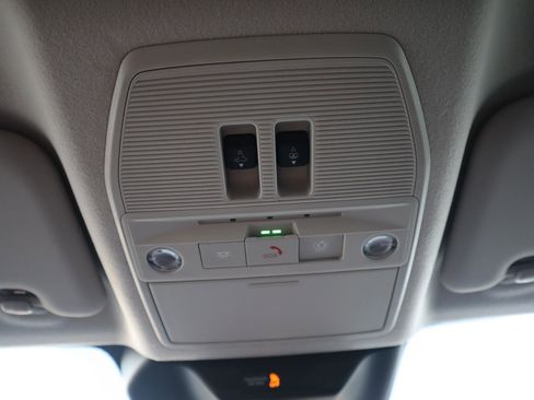 New 2026 Nissan Kicks SR w/ SR Premium Package FWD image 33