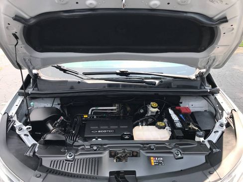 Used 2018 Chevrolet Trax LS FWD image 8