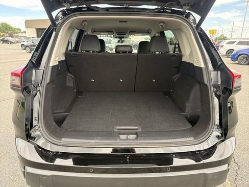 Used 2026 Nissan Rogue SV AWD/4WD image 22