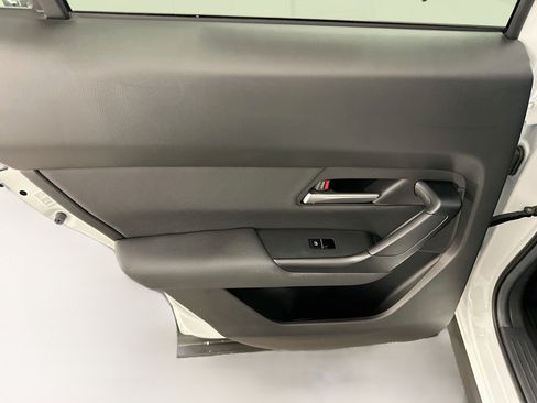 Used 2025 MAZDA CX-50 AWD 2.5 S w/ Preferred Package image 26