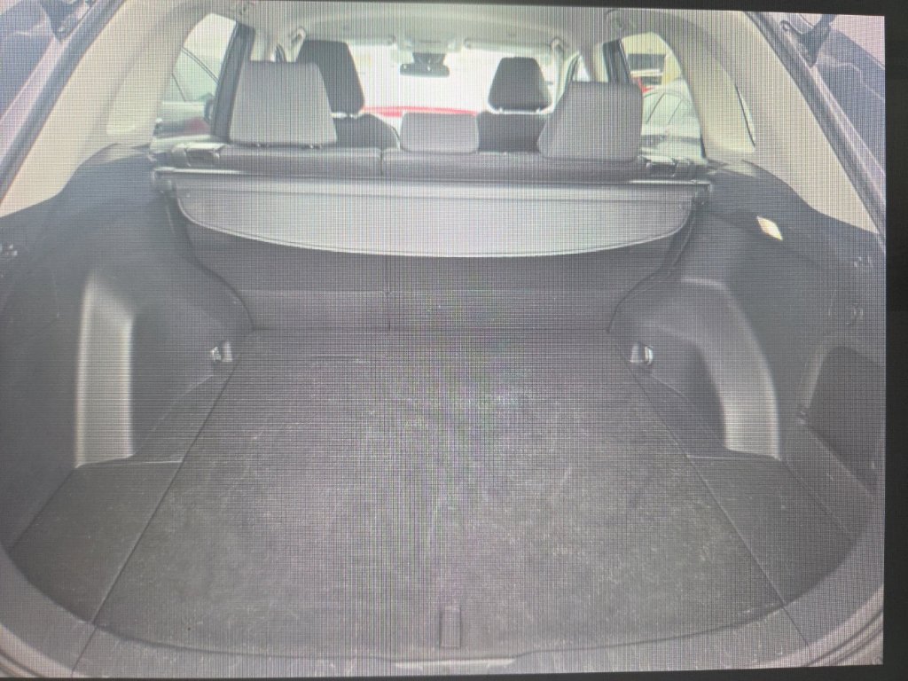 Used 2025 Toyota RAV4 XLE AWD/4WD image 16
