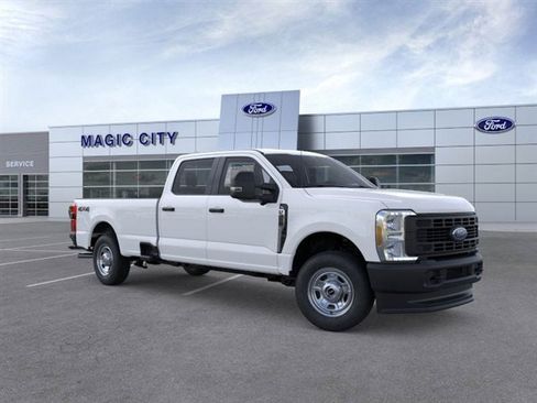 New 2025 Ford F350 XL w/ 360-Degree Camera Package image 7