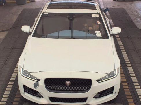 Used 2017 Jaguar XE R-Sport RWD image 2