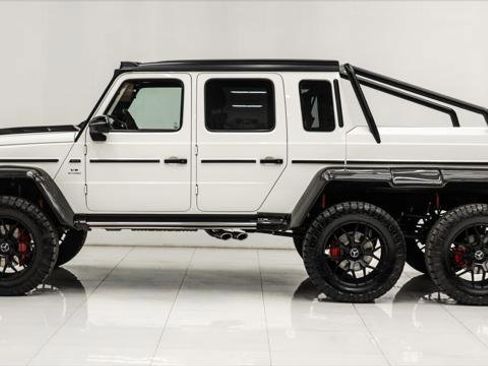 Used 2026 Mercedes-Benz G 63 AMG 4MATIC image 4