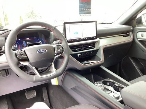 New 2026 Ford Explorer ST-Line w/ ST-Line Street Pack AWD/4WD image 38