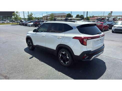 Used 2025 Kia Seltos EX w/ EX Sunroof Package FWD image 4