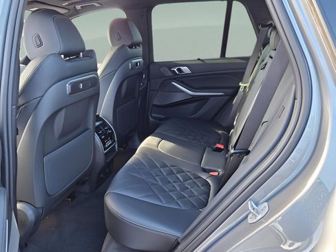 New 2026 BMW X5 sDrive40i w/ Premium Package image 10