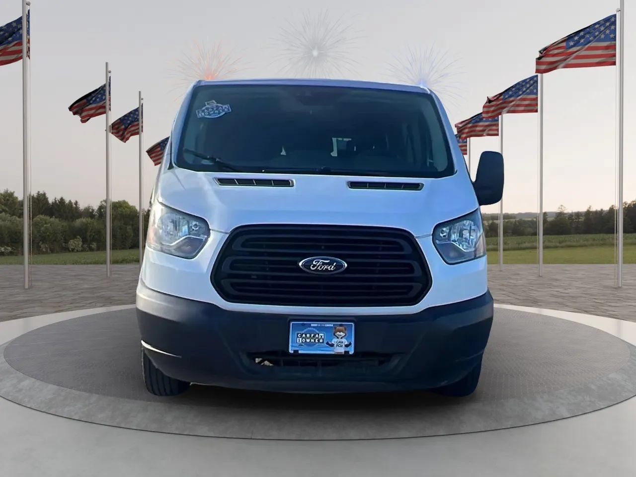 Used 2019 Ford Transit 150 XL RWD image 2