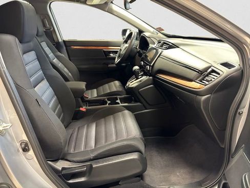 Used 2019 Honda CR-V EX image 16