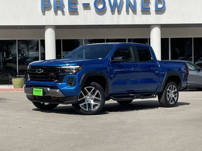 Used 2023 Chevrolet Colorado Z71 w/ Z71 Convenience Package 2