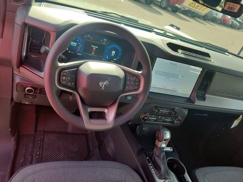 New 2026 Ford Bronco 2-Door w/ Sasquatch Package image 11