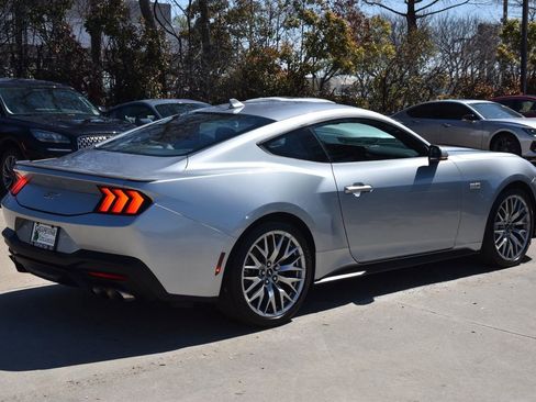 Certified 2025 Ford Mustang GT Premium image 7