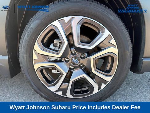 Used 2025 Subaru Ascent Touring AWD/4WD image 12