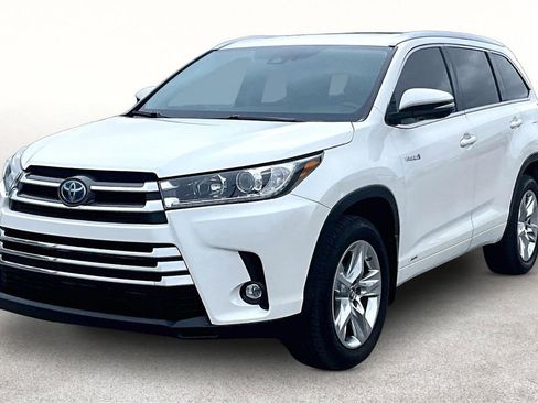 Used 2019 Toyota Highlander Limited image 15