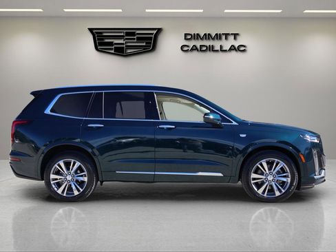 Certified 2025 Cadillac XT6 Premium Luxury image 6