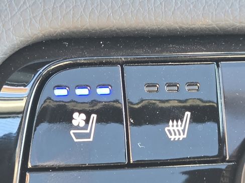 New 2026 Honda Pilot Black Edition image 9