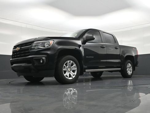 Used 2022 Chevrolet Colorado LT w/ LT Convenience Package RWD image 23