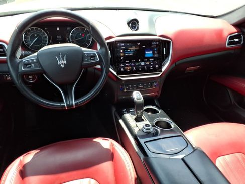 Used 2022 Maserati Ghibli Modena RWD image 20