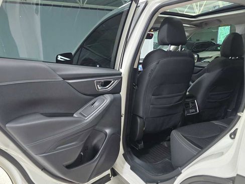 Used 2022 Subaru Forester Premium AWD/4WD image 15