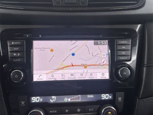 Used 2018 Nissan Rogue SV w/ Sun & Sound Touring Package image 21