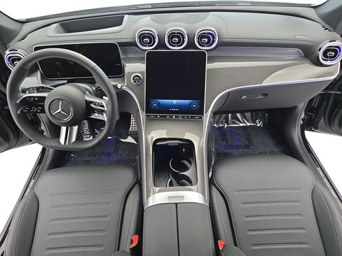 Used 2026 Mercedes-Benz GLC 300 4MATIC image 9