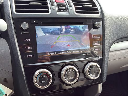 Used 2017 Subaru Forester 2.5i Premium w/ All-Weather Package image 26