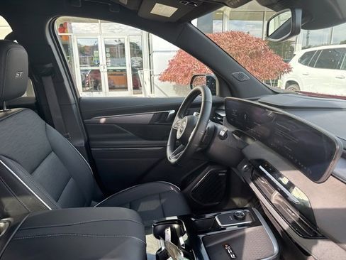 New 2025 Buick Enclave Sport Touring w/ Power Package image 32