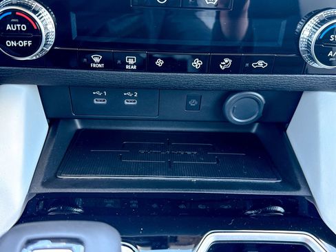 New 2026 Mitsubishi Outlander AWD image 39