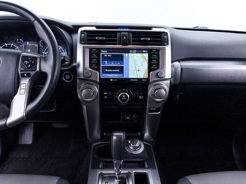 Used 2020 Toyota 4Runner SR5 Premium AWD/4WD image 10