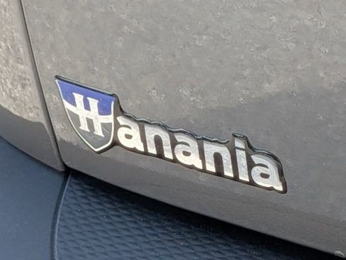 Used 2025 Ford Escape ST-Line image 12